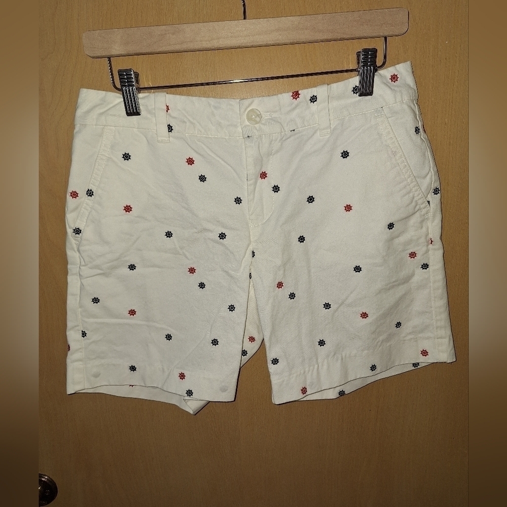 Tommy Hilfiger White, Red And Navy Sailor Printed Helm Shorts Size 6